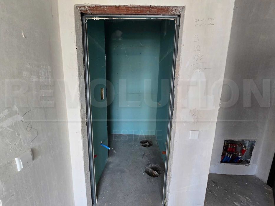 Продава се Тристаен апартамент в София, Малинова долина - 94 кв.м за 2512 €/кв.м - Снимка #8