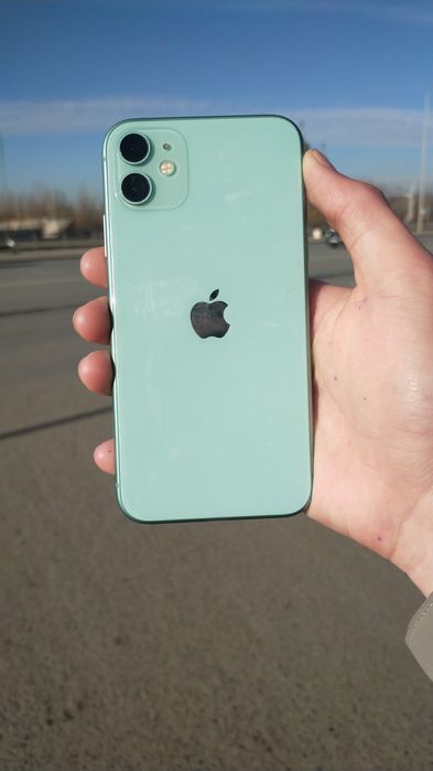 Айфон   11  64гб