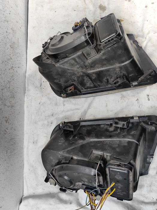 Оригинални фарове  Vw Bora