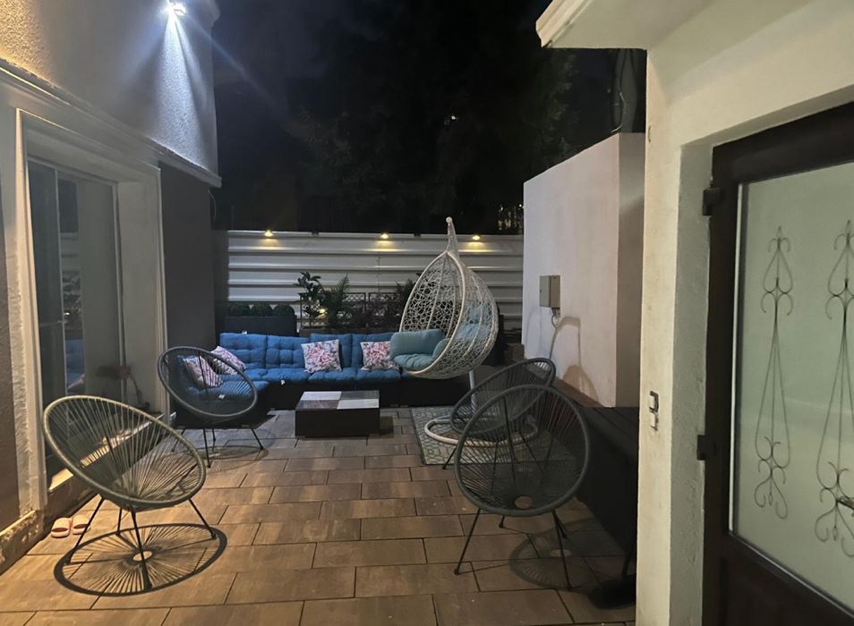 Casa de vanzare finisata si utilata