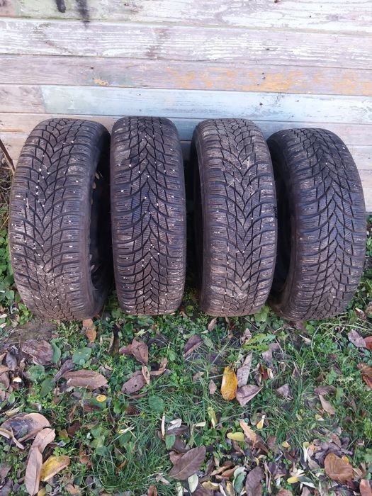 Зимни гуми с джанти 185/60/15