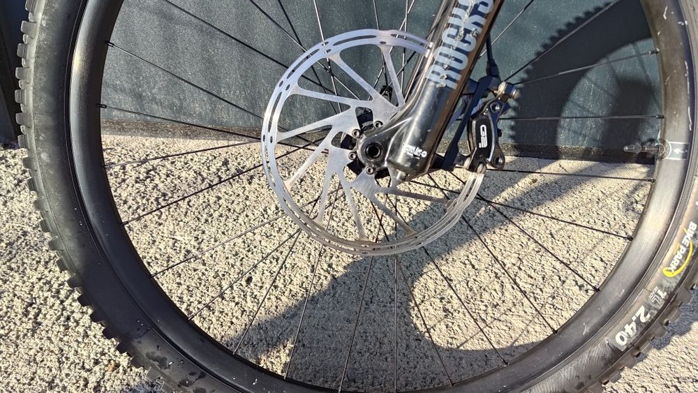 Specialized Turbo Levo 2023 Gen 3, S4/L размер, 5450км, батерия 100%