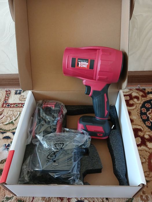 Воздуходувка Аккумуляторная Бесщеточная