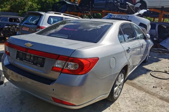 Dezmembrez Chevrolet Epica 2010 motor 2.0D  150cp z20s cute de viteze automata usa portiera stanga dreapta fata spate bara spate capota portbagaj etrier fuzeta dezmembrari piese