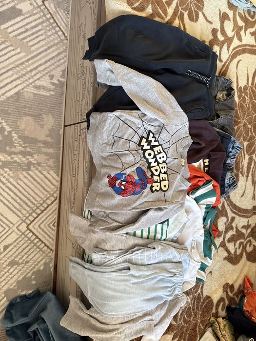 Отдам вещимна мальчика