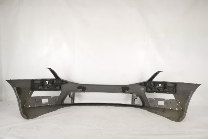 Предна Броня Оригинална С Датчици И Мивка В Добро Състояние VRS RS Шко