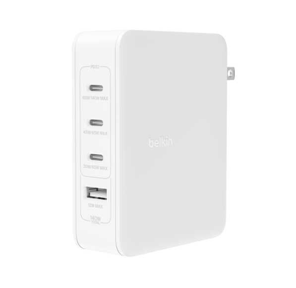 Зарядное устройство Belkin BoostCharge Pro 140W 4-Port GaN