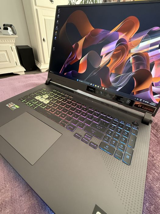 ASUS Rog Strix G173IE