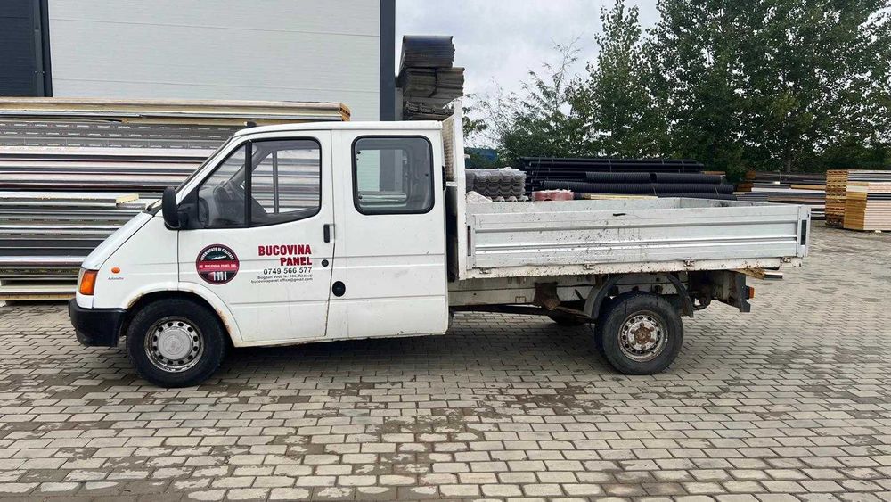 Autoutilitara Ford