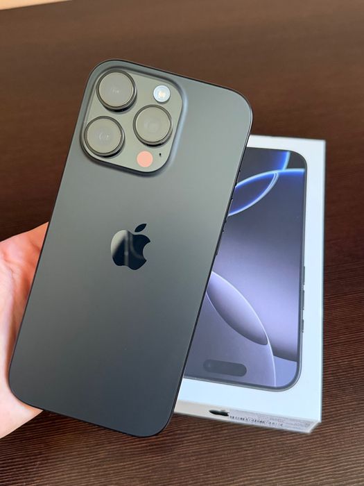 Iphone 16 PRO 256 GB 100% bat