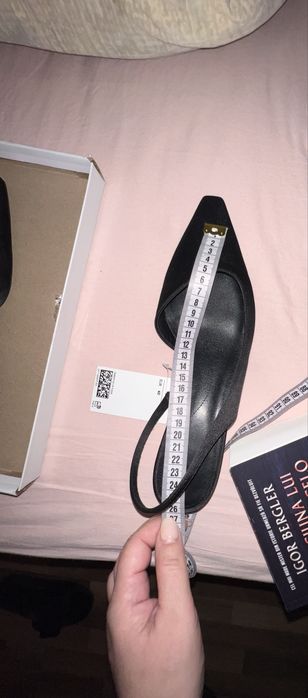 Sandale H&M nr. 40 cu toc kitten