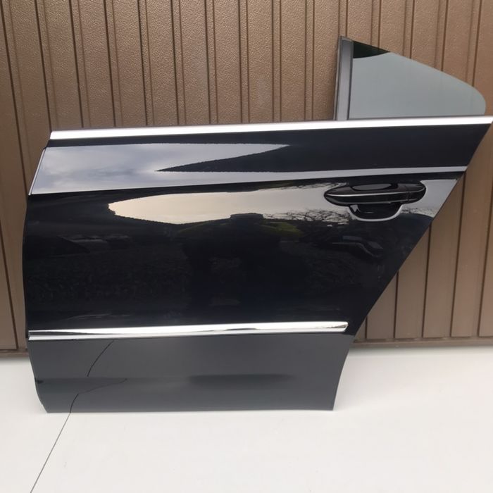 Usa st spate vw Passat CC cod culoare LC9X 2008-2012