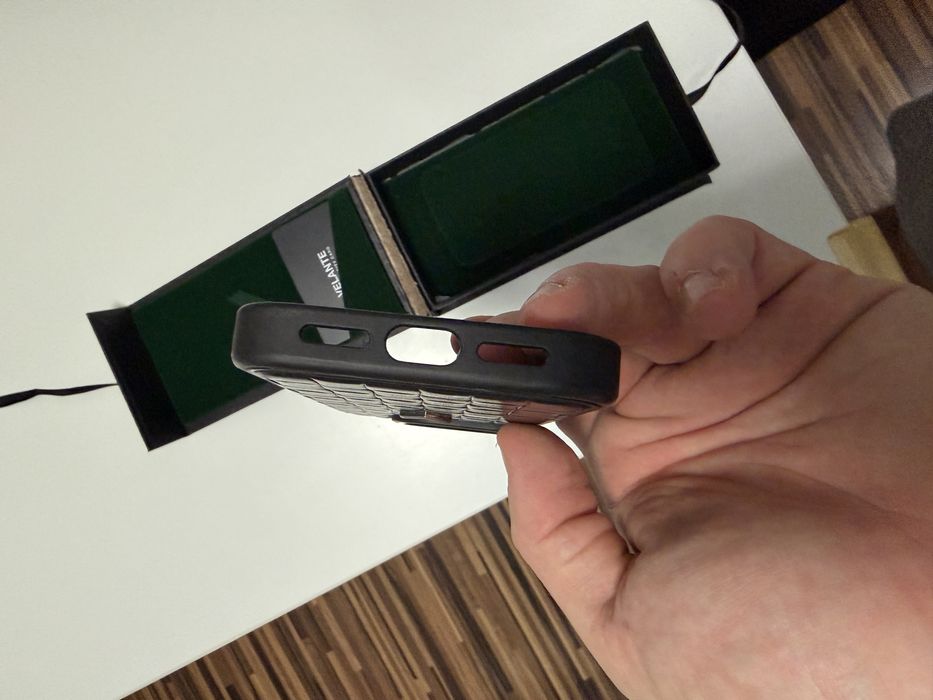 Husa Iphone 15 pro Velante piele de vitel!!