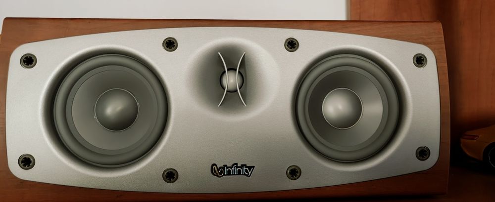 Linie audio Technics+ Receiver Pioneer 917 VK + boxe Infinity Beta