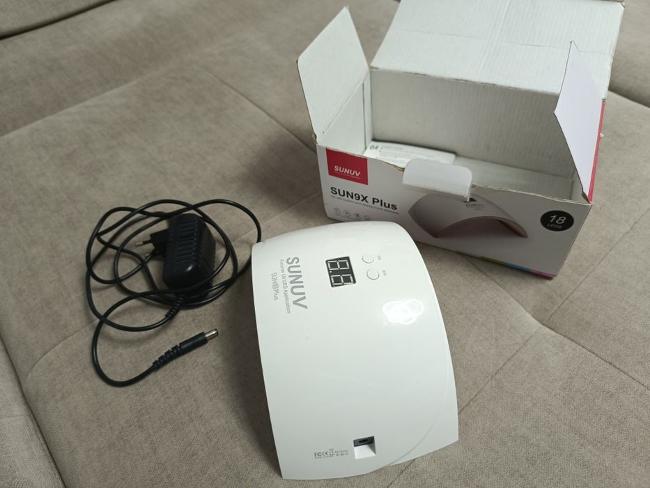 Lampa unghii SUN UV 9X 18 leduri