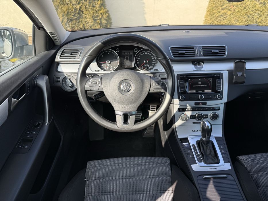 Vw Passat ALLTRACK 4x4•177 Cp•Webasto •Camera•Dsg