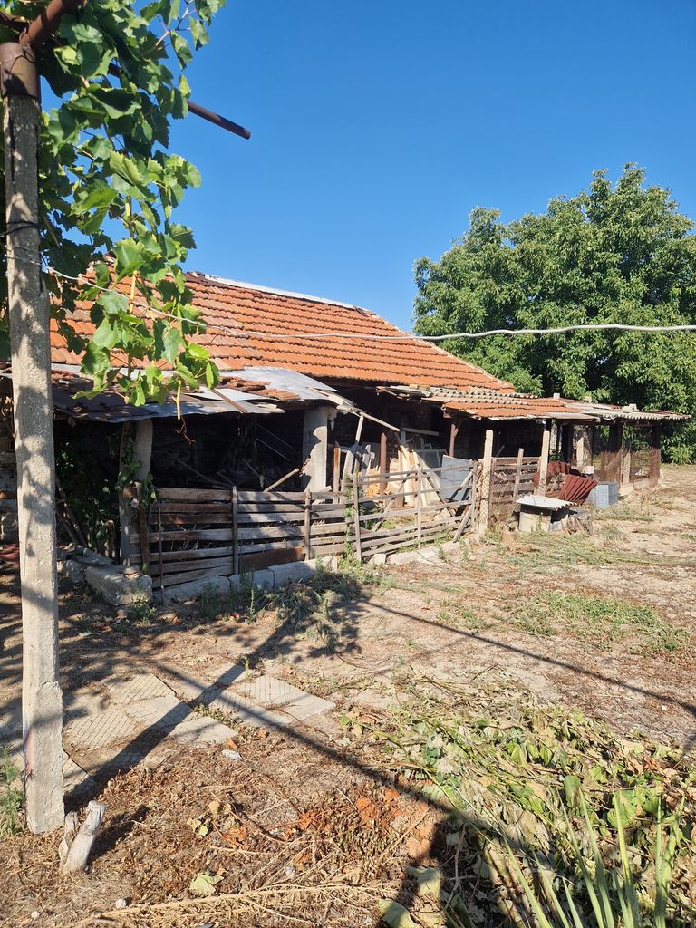 Продава се Къща в Пазарджик, Моста на Лютата - 916 кв.м за 84 €/кв.м - Снимка #21