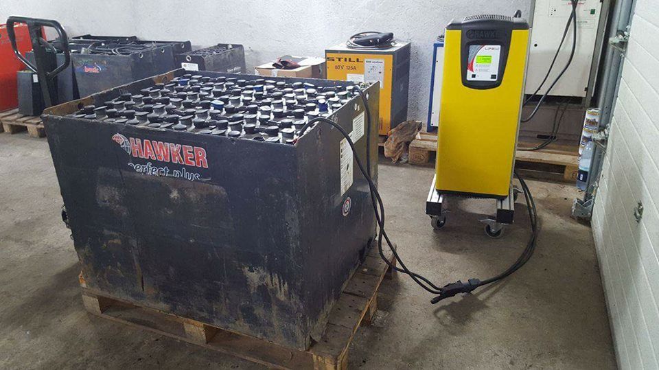 Reconditionare-REGENERARE-Desulfatare Baterie Acumulator AUTO GEL AGM