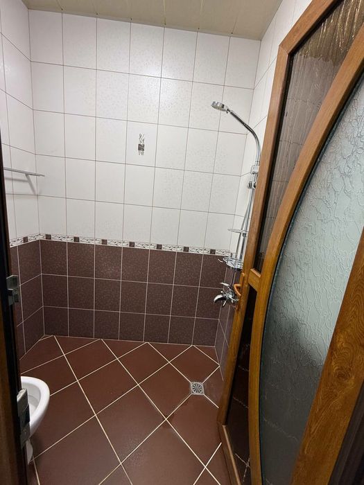 Аренда участка под гостиница на Яккасарайский район срочно!