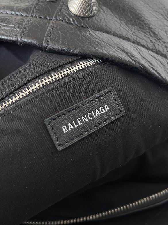 Rucsac Balenciaga Le Cagole - piele naturala/impecabil/43cm