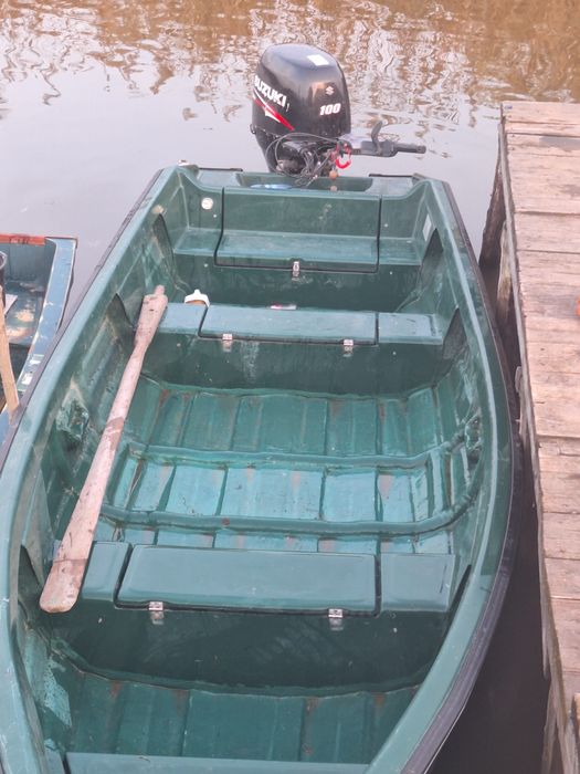 Vând Barca Corsar 630 cu motor suzuki 100