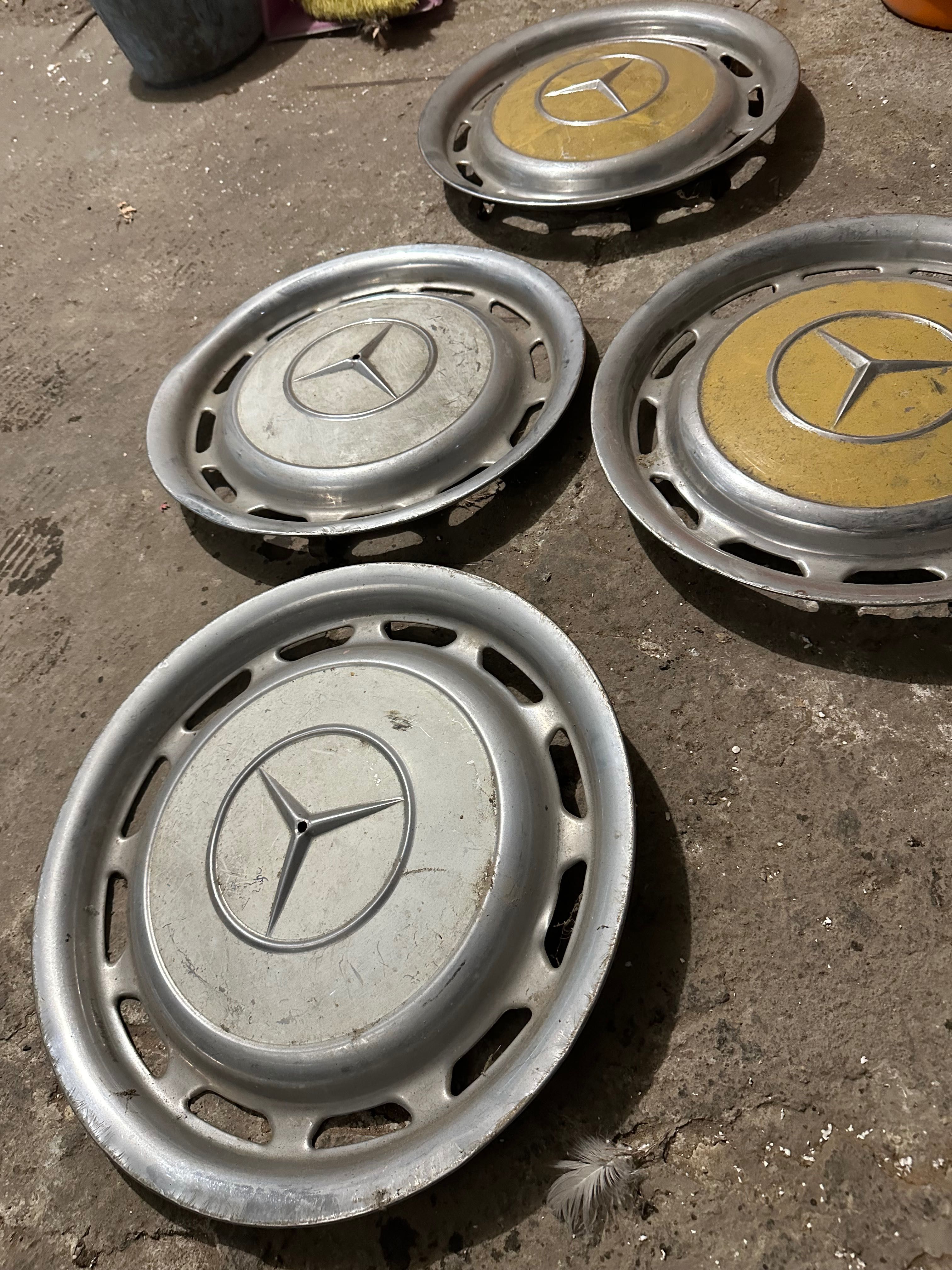Оригинални Тасове Mercedes Benz W123 W126