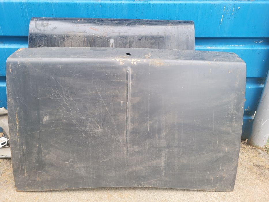 Крышка багажника на газ 24(волга)