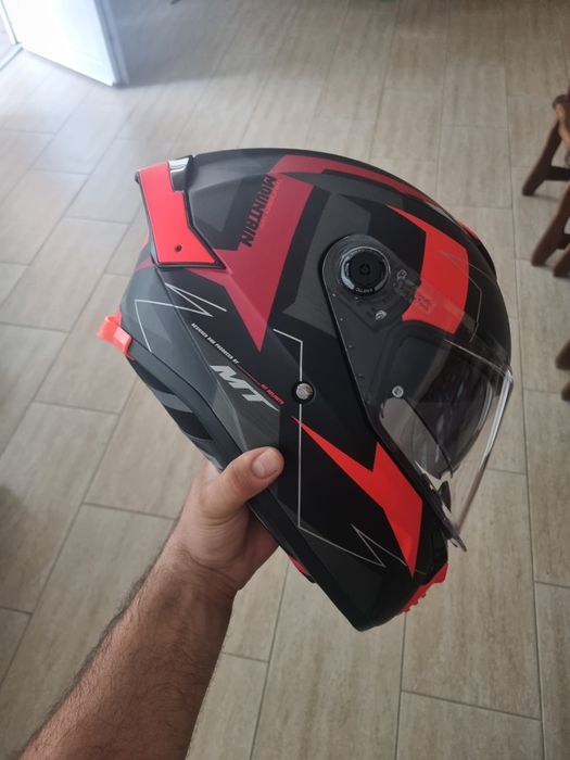 MT Helmets Thunder 4 SV
