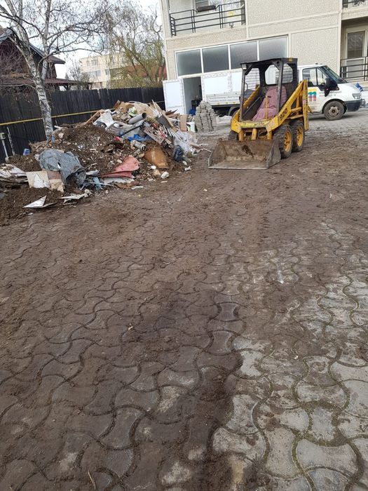 Miniexcavator de inchiriat, Excavator, Bobcat, burgiu ,freza, fundati,