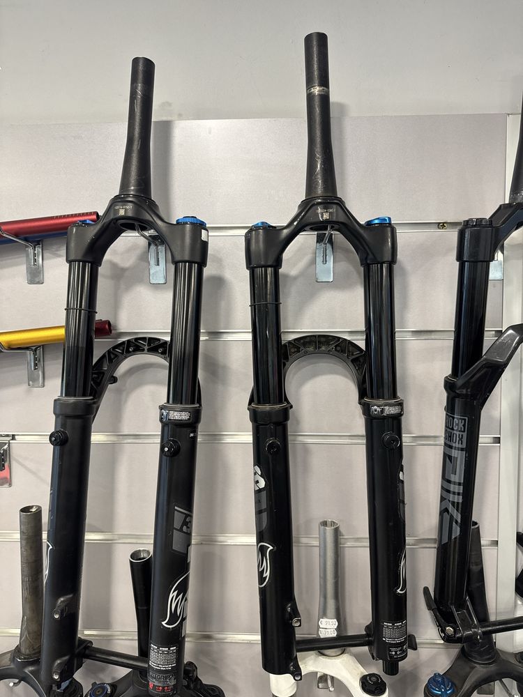 Fox 36 38 Grip2 Rock Shox Pike вилки шокове