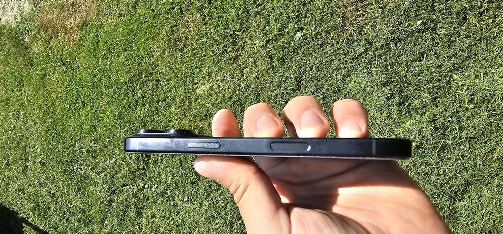 Iphone 16 pro 128GB black titanium