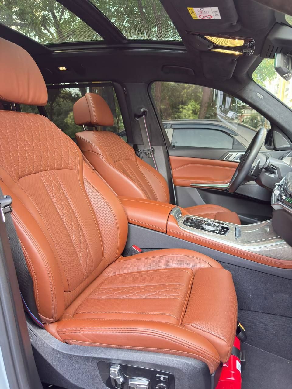Bmw X7 2023 года