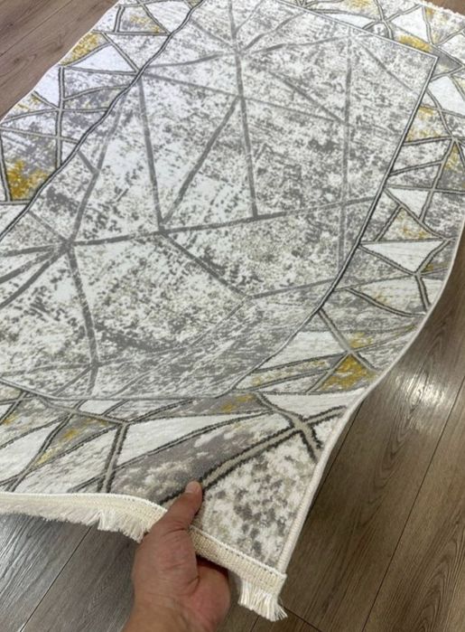 Продам ковер 350×600