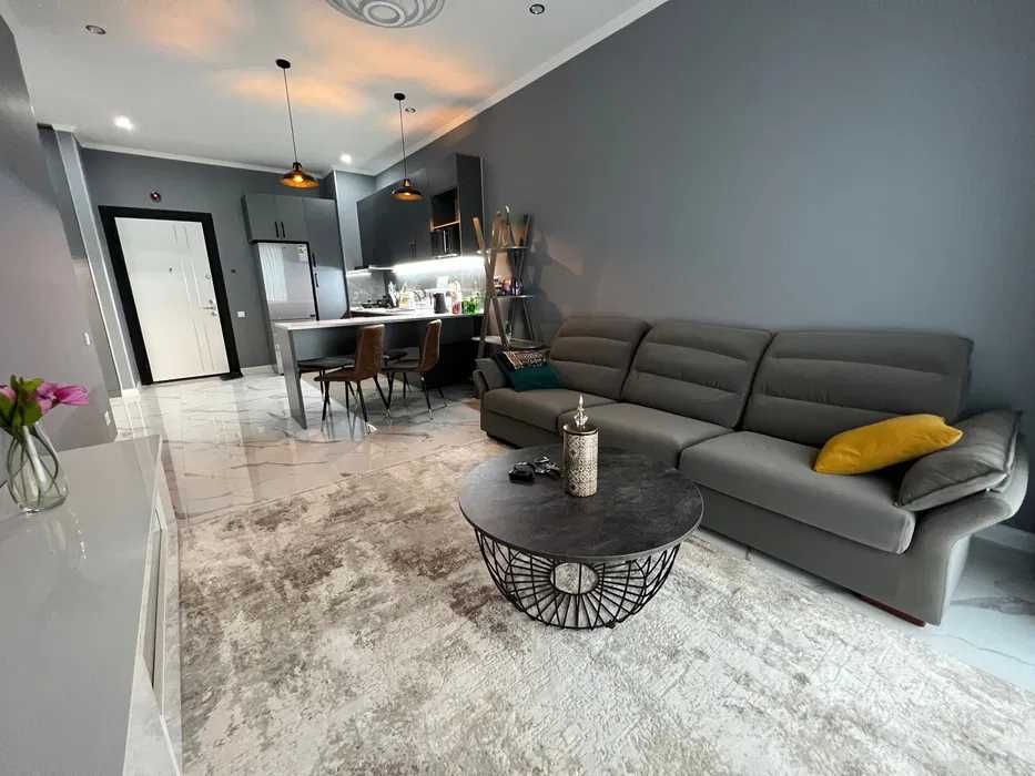 NO DEPOSIT!!! CENTRE of city near st.Oybek Nukus Grand Mir 2/7/9.