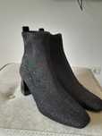 Botine elastice ZARA, noi , mărimea 40