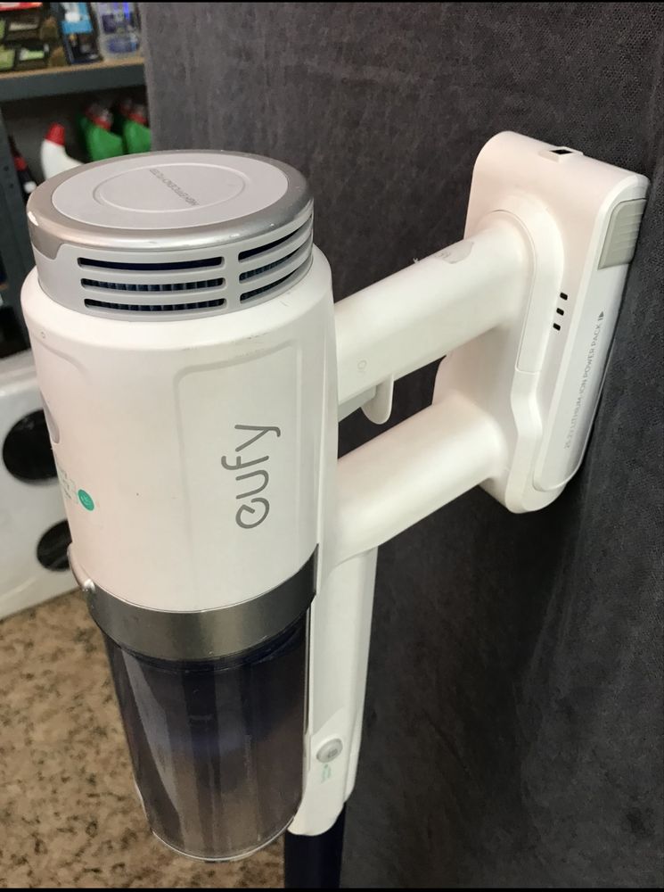 Акумолаторна прахосмукачка EUFY HOME VAC 11