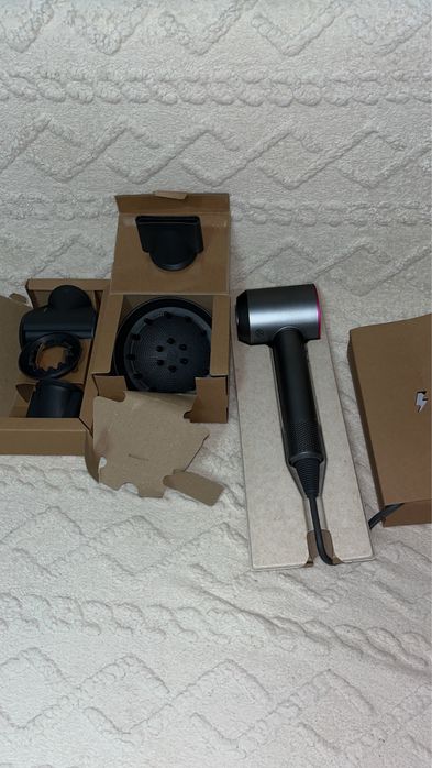 Uscator Par Dyson HD08