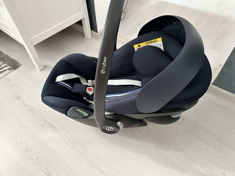 Soica Cybex cloudG+ bleumarin plus adaptori carut