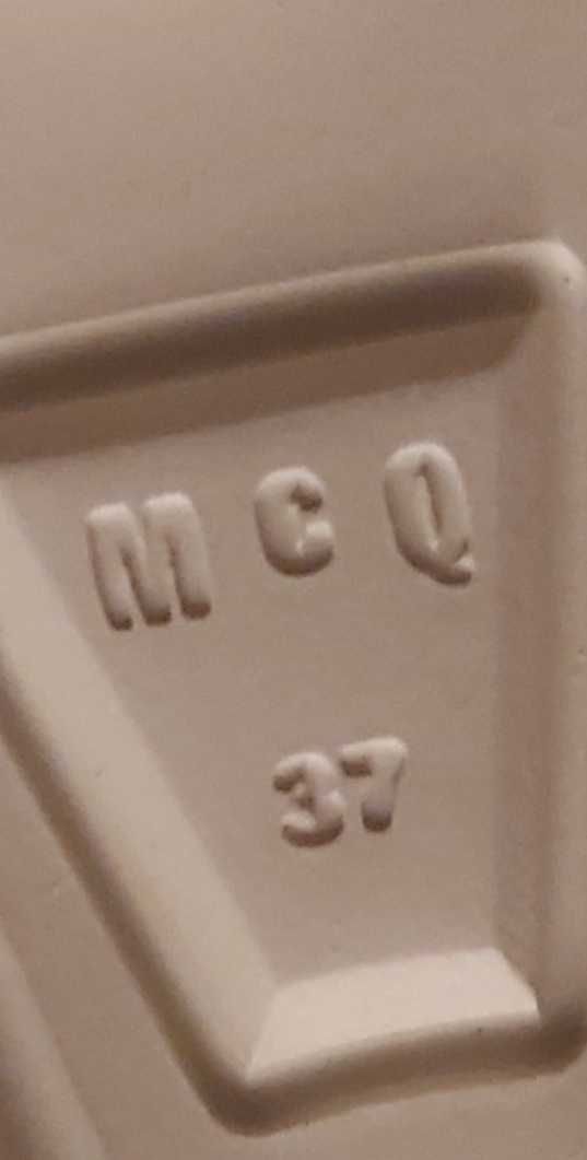 MCQ Alexander McQueen Orbyt - Номер 37