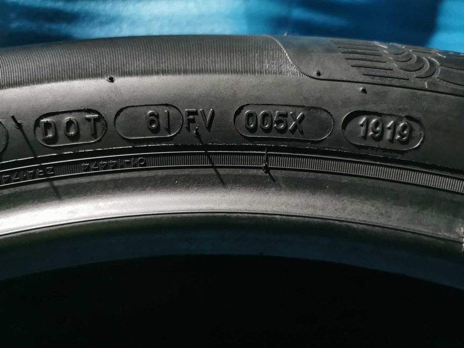 245 50 19 michelin runflat m+s 4 buc