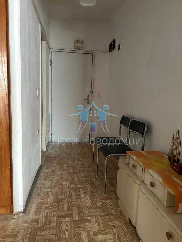 Продава се Двустаен апартамент в Шумен, Пазара - 60 кв.м за 1318 €/кв.м - Снимка #4