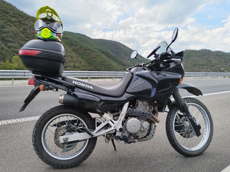 Продавам Honda NX 500
