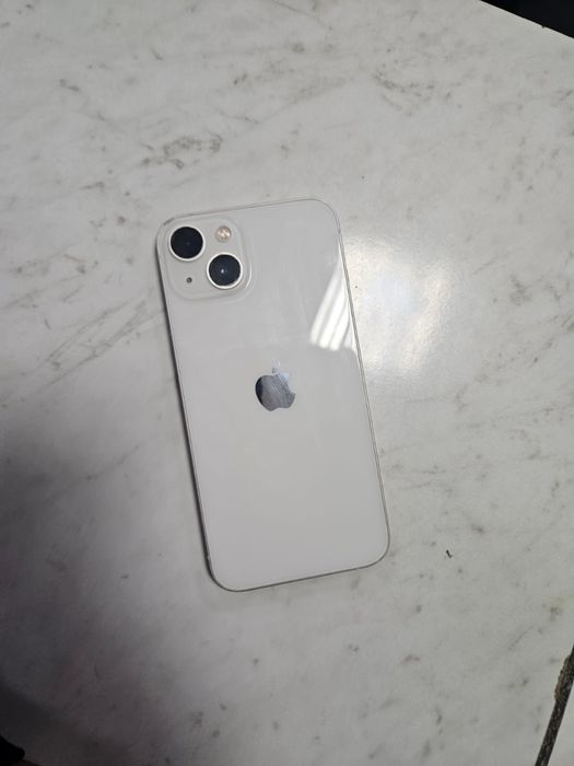 айфон 13 в идеале срочно (торг есть)