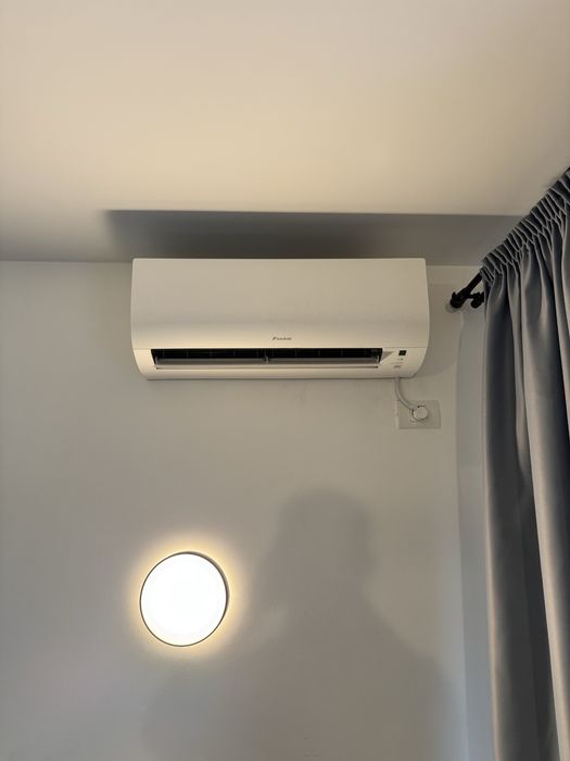 Montaj aparate de aer Conditiont.