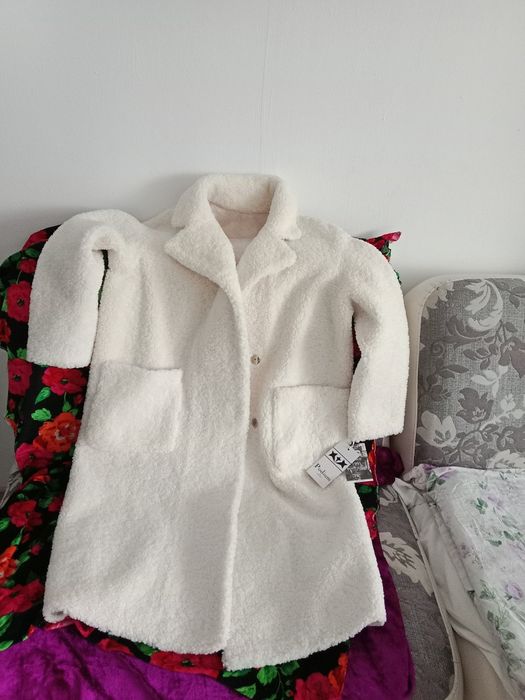 Шуба искуственный для женщин.