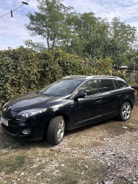 Vand megan 3 impecabil