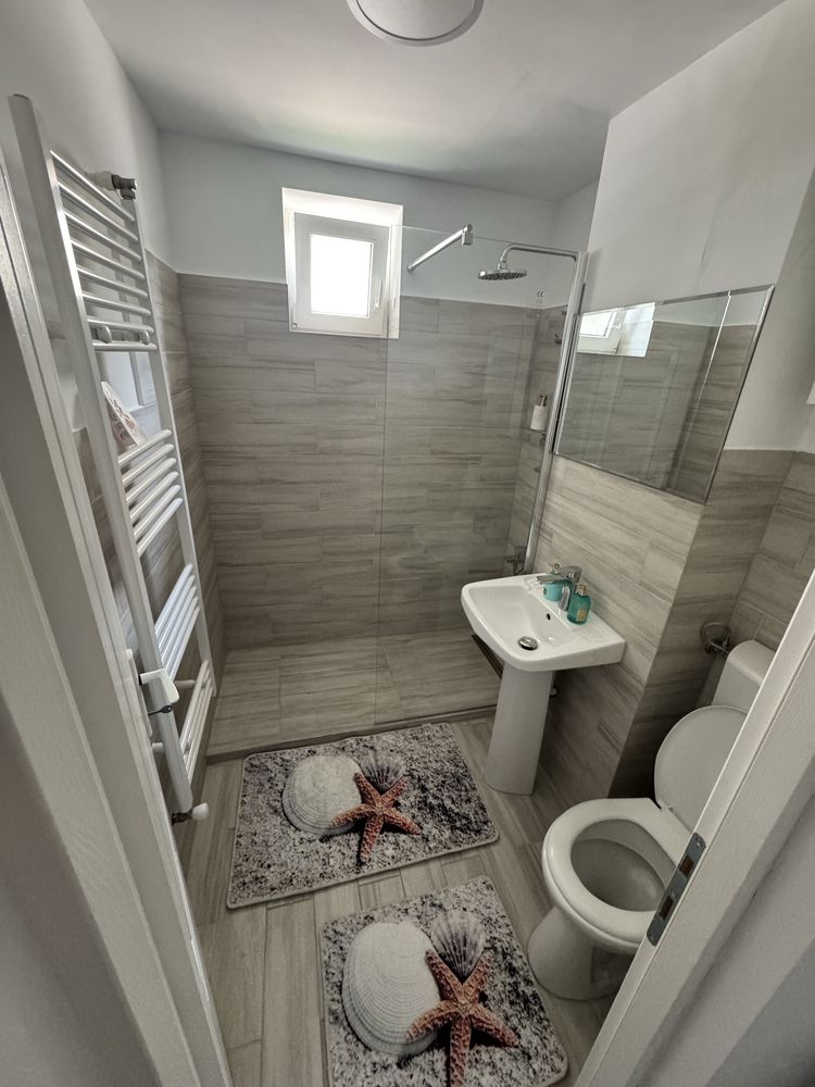 Inchiriez garsoniera in regim hotelier