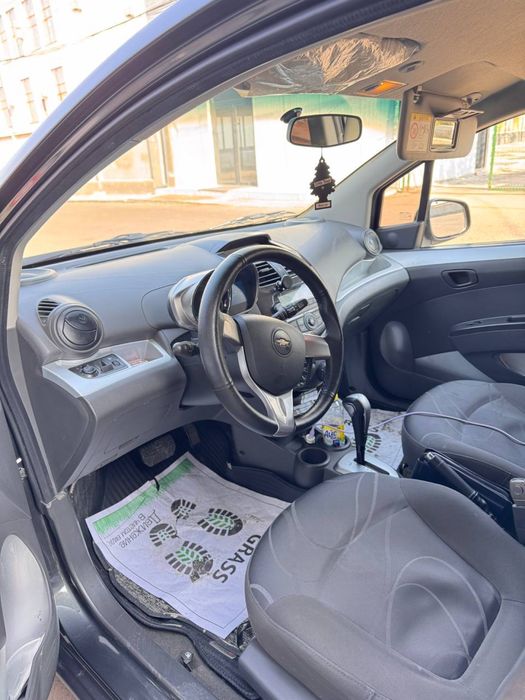 Spark srochna sotiladi