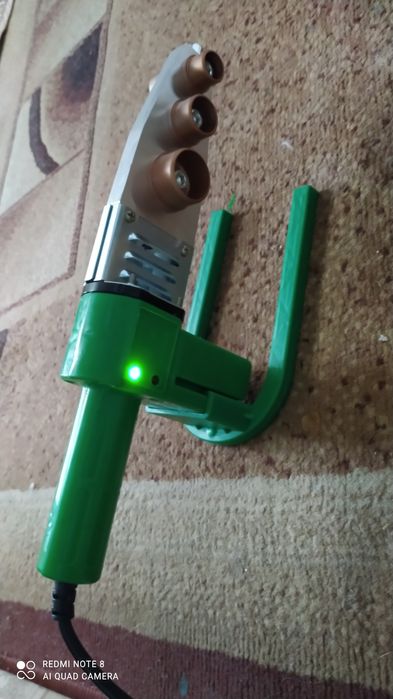 Утюг для пластика