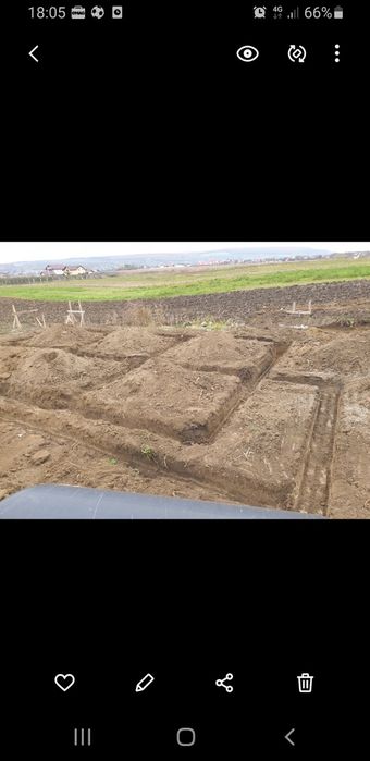 Săpături cu miniexcavator